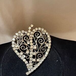 Intricate Silver Leaf Brooch